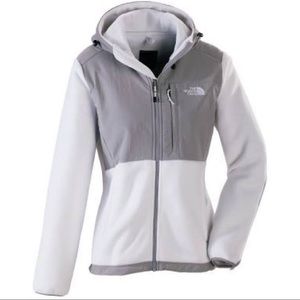 Summit Series White & Grey Northface